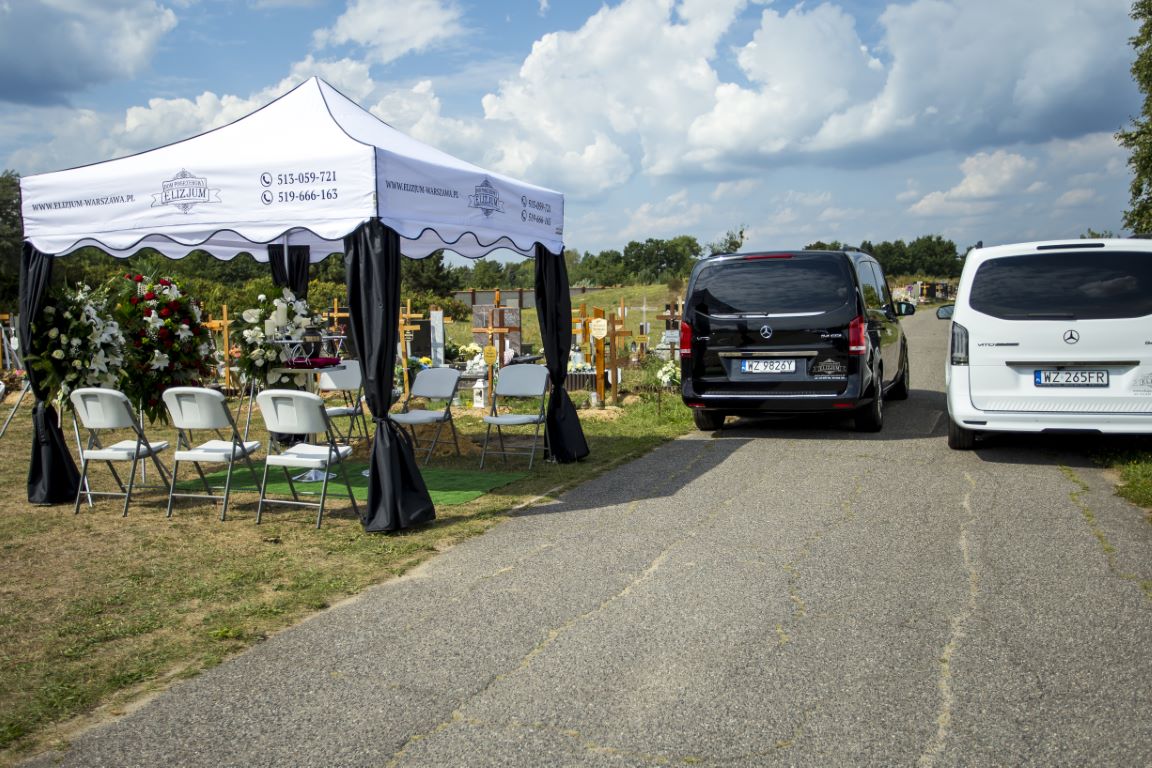 Warszawa: Akcesoria funeralne