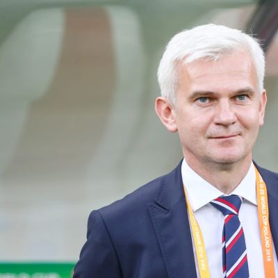 D0975825 7c2b 45ed 9a6c 54484b017836