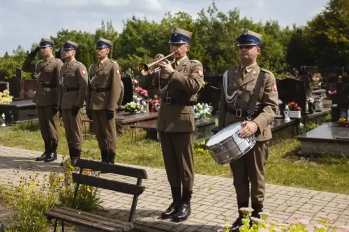 Pogrzeb Wojskowy Elizjum Warszawa 7